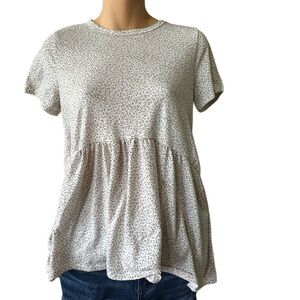 Gaze White Brown Cheetah Print Short Sleeve Peplum Scoop Neck Top
